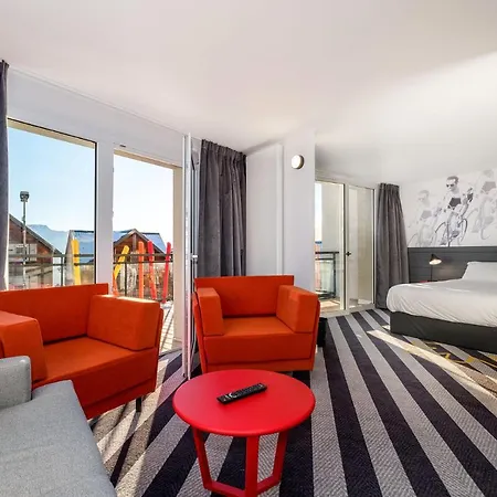 Popalp Hotel