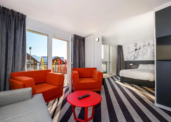 Popalp Hotel